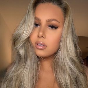 Meet your Posher, Liz